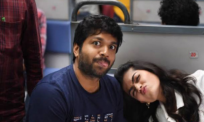 sarileru neekevvaru train episode