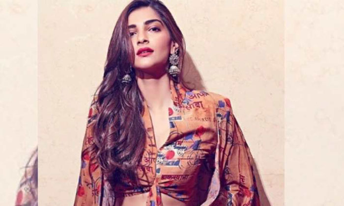 sonam kapoor uber london