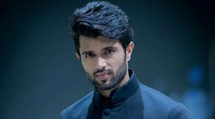 'గీతా ఆర్ట్స్' బ్యానర్లో మూడోసారి రౌడీ హీరో! 1 4 9