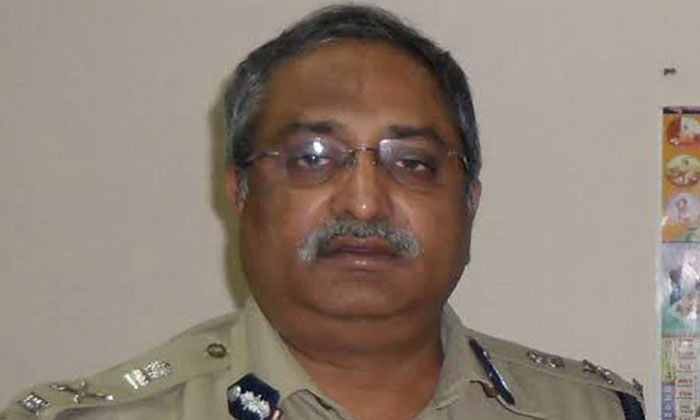 andhra cop Venkateswara Rao suspended
