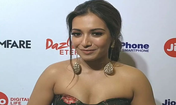 Catherine puts it on Boyapati Srinu 1 catherine tresa balakrishna