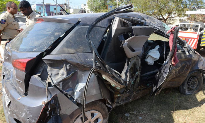 hyderabad accident karamghat