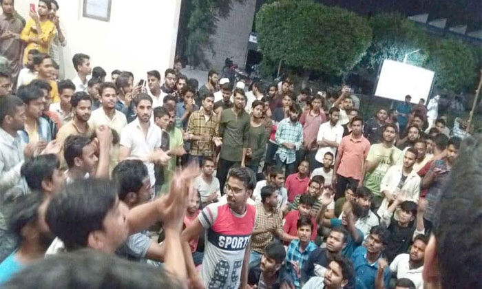 hyderabad university delhi police protests