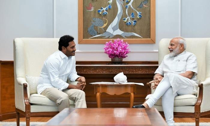 Jagan meets Modi, reiterates demand on SCS 1 jagan modi SCS