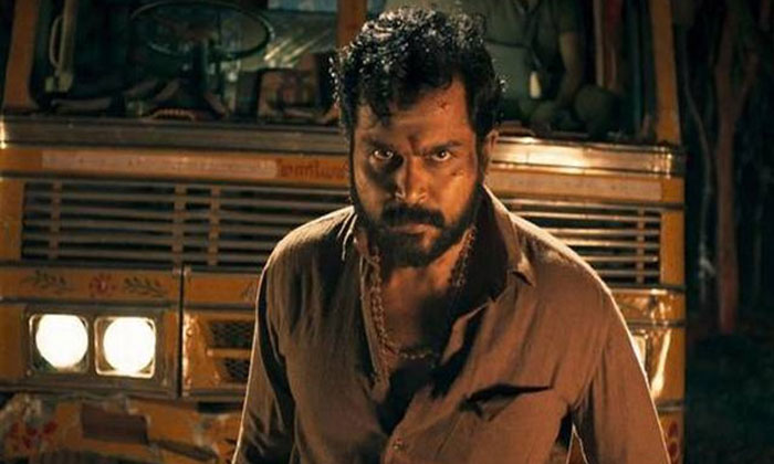 Bollywood hero to star in Khaidi remake? 1 karthi khaidi hrithik roshan