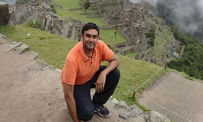 Indian-origin trader earning crores steals sandwiches from canteen, Suspended 1 paras shah sandwiches theft