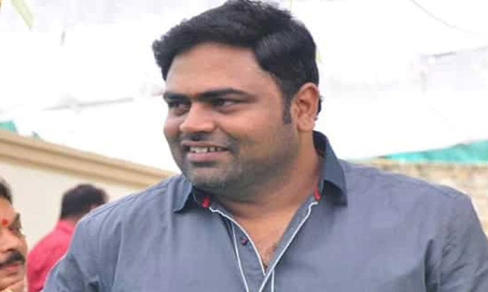 This star director at crossroads! 1 vamshi paidipally mahesh film cancelled