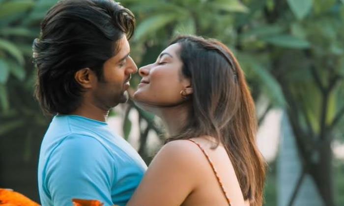 world famous lover review