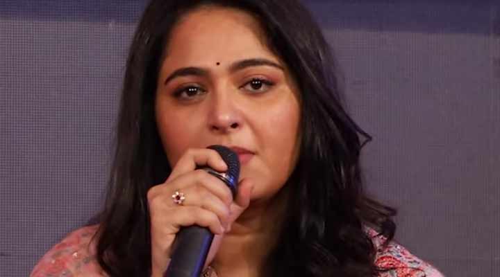 కరోనాపై 'నిశ్శబ్దం' టీమ్ స్పెషల్ వీడియో.. 1 5 17