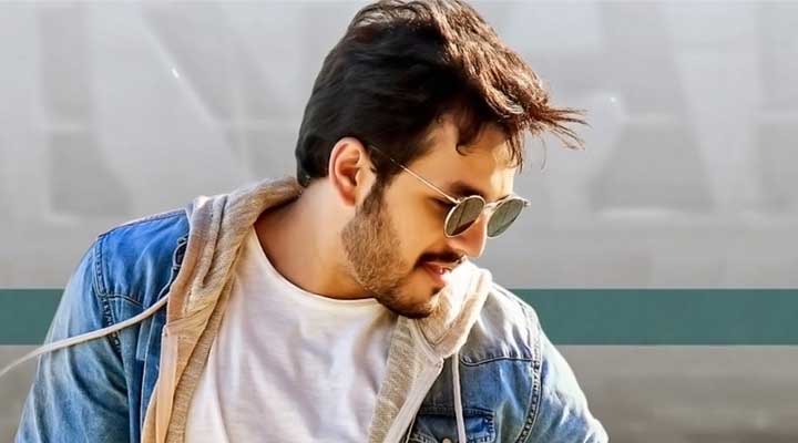షూటింగ్లో గాయపడ్డ అఖిల్ అక్కినేని 1 8 5