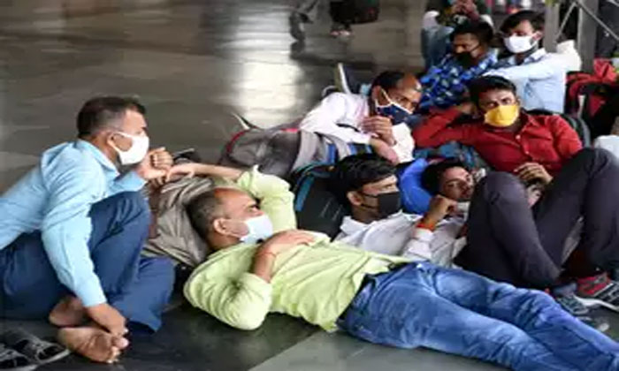 India coronavirus 300