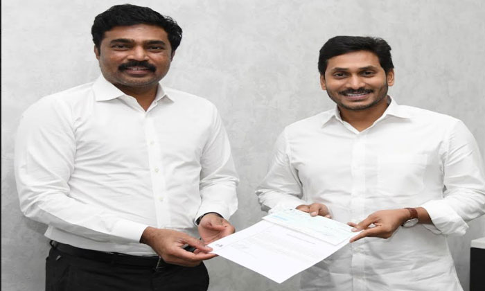 Corona fight : MEIL donates 5 crore to AP 1 MEIL 5 crore Andhra