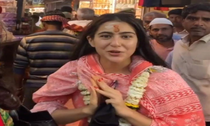 sara ali khan varanasi