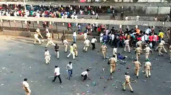 ముంబైలో వేలాదిగా రోడ్డెక్కిన వలస కూలీలు 2 15a 1