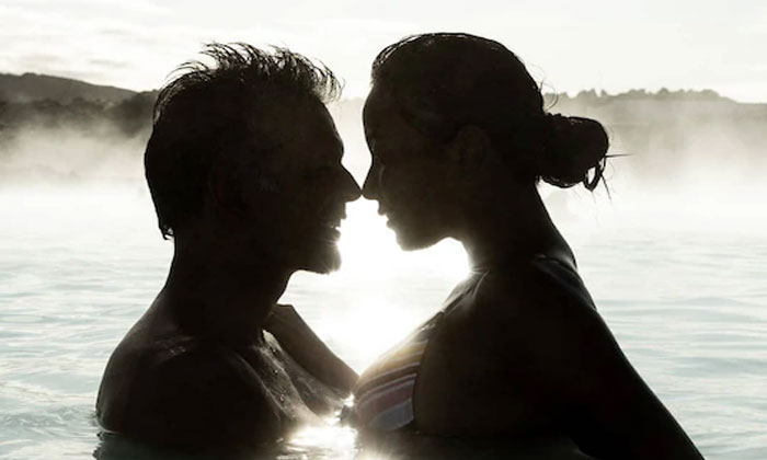 Milind Soman ankita konwar