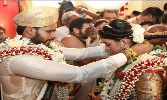 Nikhil Kumaraswamy marries Revathi