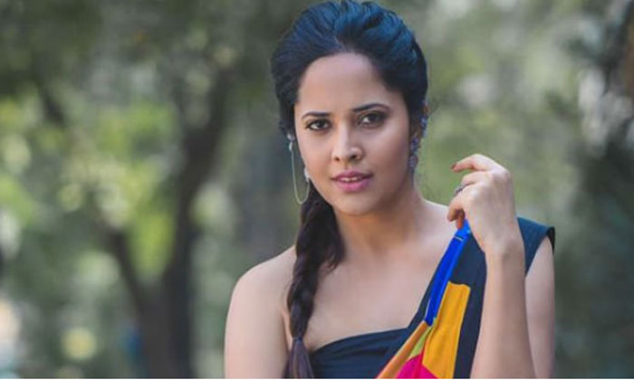 Anasuya Bharadawaj reveals her first crush 1 anasuya