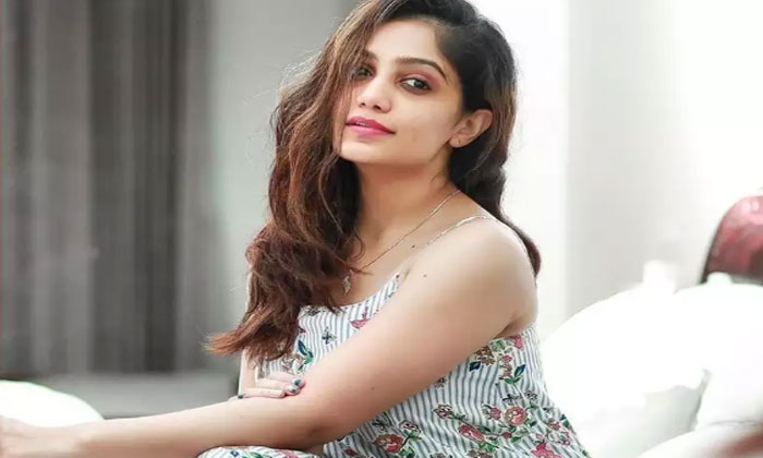 Bigg Boss contestant receives offensive messages 1 bigg boss Arya troll