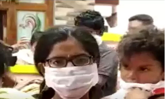 telangana 40 guests lockdown