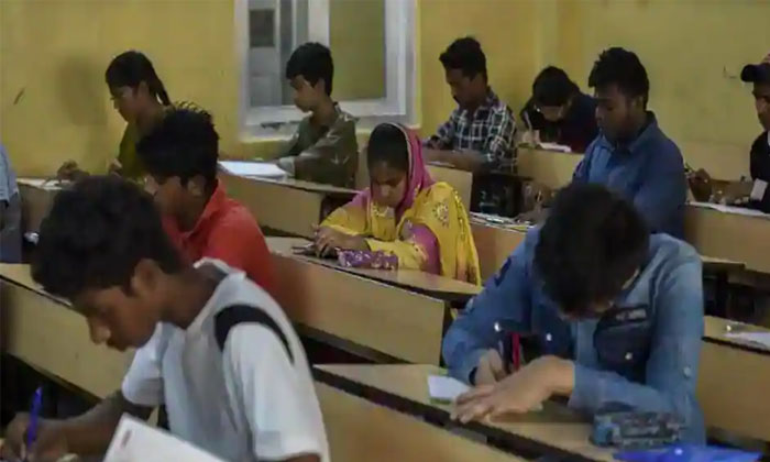 telangana entrance exams postponed