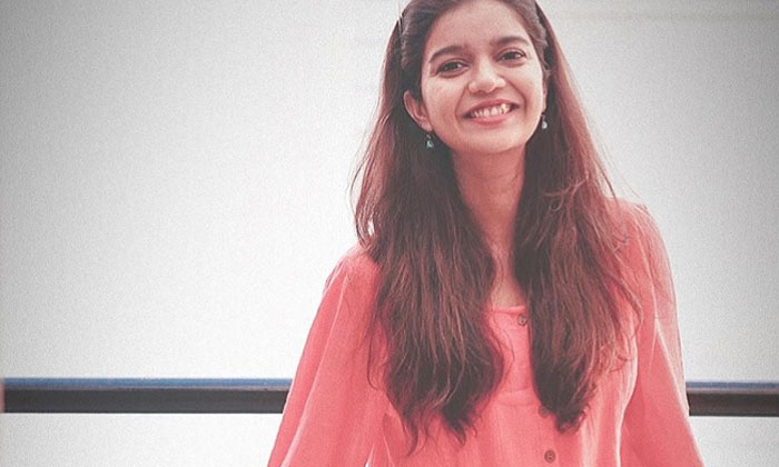 colours swathi marriage