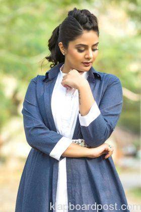 Sreemukhi Looks Stunning 4