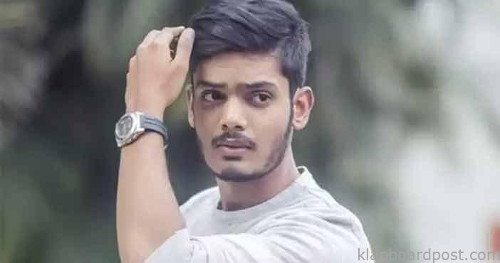 నాబర్త్ డే జరపొద్దు.. ఫ్యాన్స్కు ఆకాష్ పూరీ రిక్వెస్ట్.. ట్రోల్ చేస్తున్న నెటిజన్లు 1 Funny trolls on Akash puri