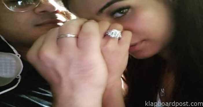బాయ్ ఫ్రెండ్తో హాట్ బ్యూటీ ఎంగేజ్మెంట్ 1 Poonam pandey gets engaged