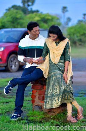 Prasanna gets hitched to Mounika 5