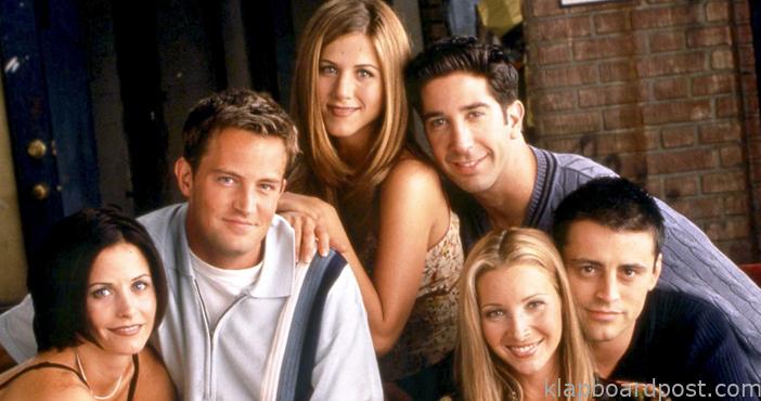 Jennifer Aniston has a message for all FRIENDS's fans 1 Jennifer Aniston has a message for all FRIENDSs fans