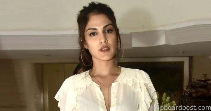 Rhea Chakraborty 2
