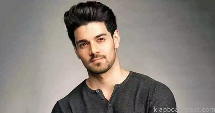 “Are you on FB, Insta, You Tube? Then you are a journalist”