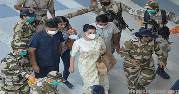 Shiv Sena workers protest a