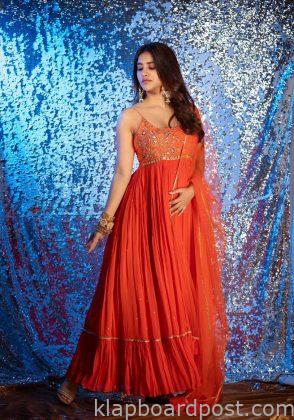 Nabha Natesh Looking Beautiful