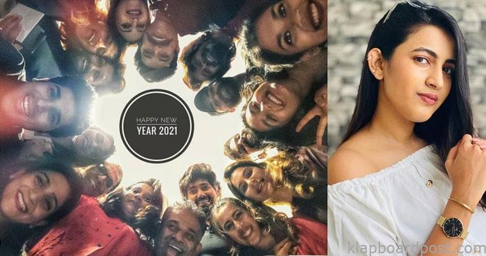 మెగాఫ్యామిలీ ఫొటో షేర్ చేసిన నిహారిక.. వైరల్ 1 Niharika shared mega family