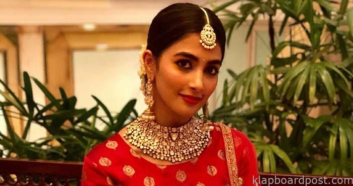 Pooja Hegde to go de-glam in Chiru's Acharya? 1 Pooja Hegde to go de glam in Chirus Acharya
