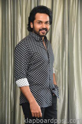 Karthi Interview Stills 6