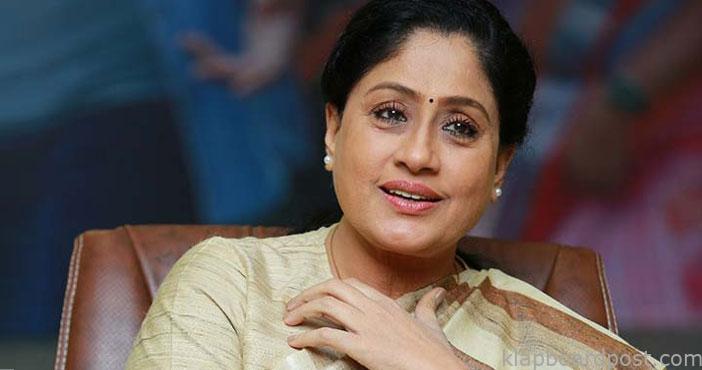 విజయశాంతికి మహేష్ బాబు బర్త్ డే విషెస్ 1 Mahesh babu birthday wish t