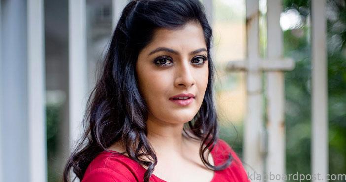 'హనుమాన్'లో వరలక్ష్మి! 1 Varalakshmi sarathkumar in 1 1