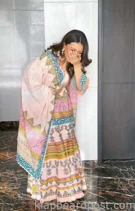 Hansika Motwani Cute Stills 3