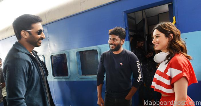 Seeti Maarr working still