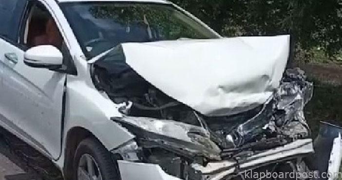 2 convoy vehicles involved