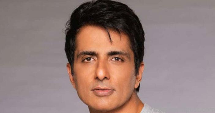 Sonu sood helped a child he