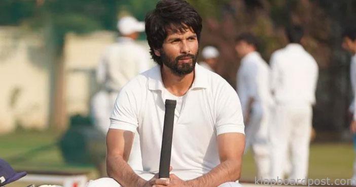 Shahid Kapoor's Jersey Postponed As Of Now