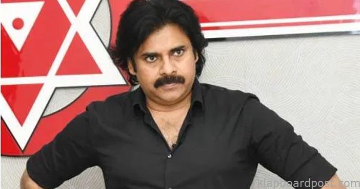 పవన్ కళ్యాణ్ సినిమాలో కేజీఎఫ్ 2 నటి...! 1 KGF 2 Actress Raveena Tandon In Pawan Kalyan Harish Shankar Movie