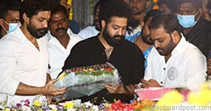 Jr and kalyan ram visit NTR