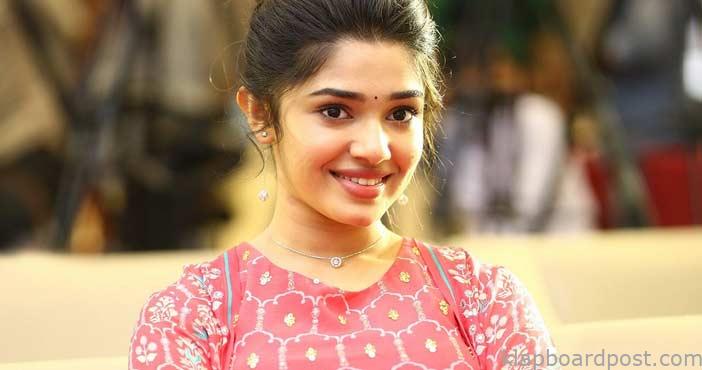 సర్జరీకి సిద్దమైన కృతిశెట్టి! 1 Krithi shetty really get pl