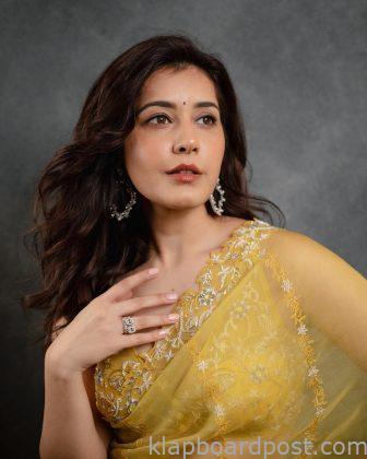 Raashi Khanna Looks Stunning in Yellow Saree 4
