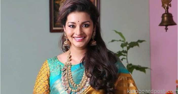 Renu desai comments about s
