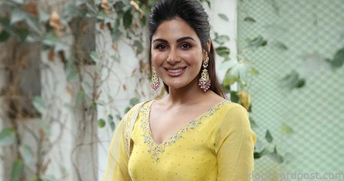 'Bheemla Nayak' heroine Samyuktha reacts to Hyper Aadi's comments 1 Bheemla Nayak heroine Samyuktha reacts to Hyper Aadis comments